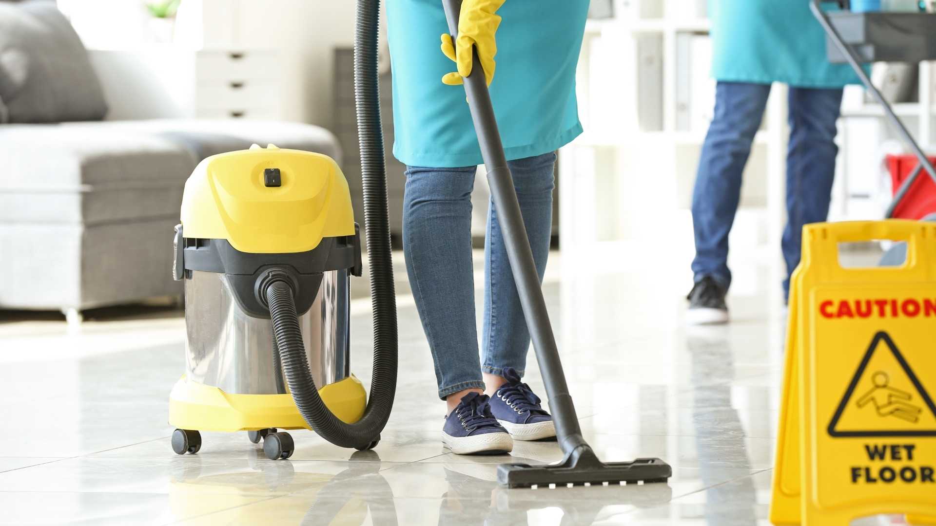 Floor cleaning service